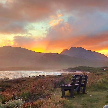 La Mer Seafront Selfcatering Accommodation Kleinmond Eksteriør billede