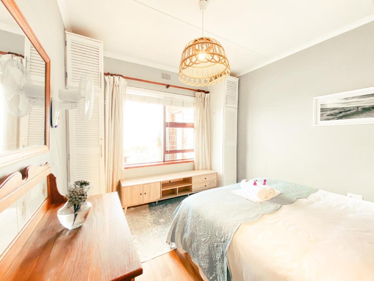 La Mer Seafront Selfcatering Accommodation Kleinmond Eksteriør billede