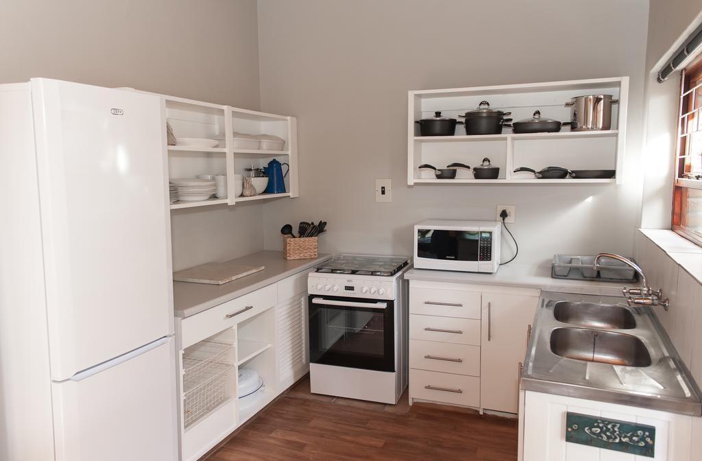 La Mer Seafront Selfcatering Accommodation Kleinmond Værelse billede