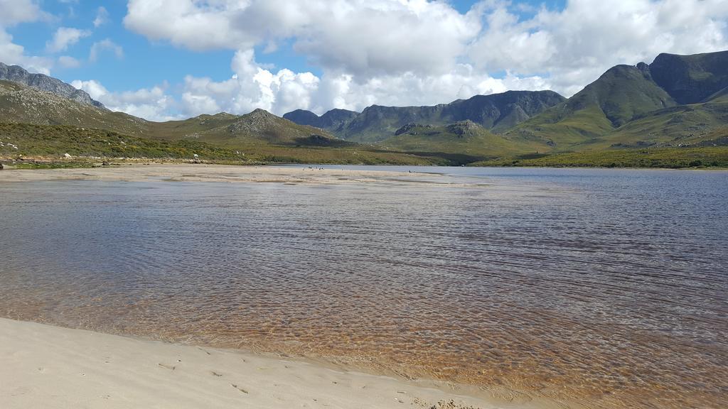 La Mer Seafront Selfcatering Accommodation Kleinmond Eksteriør billede
